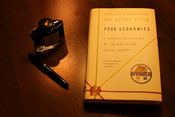 Poor Economics: A Radical Rethinking by Banerjee, Abhijit V.