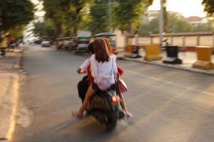 Moto going Fast, Phnom Penh