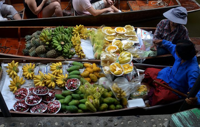 Fruits boats cooking food travel